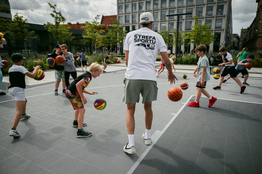 Wrocław Gra w Koszykówkę na placu Nowy Targ, 24 czerwca 2025
