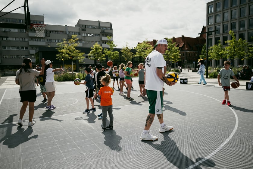 Wrocław Gra w Koszykówkę na placu Nowy Targ, 24 czerwca 2025