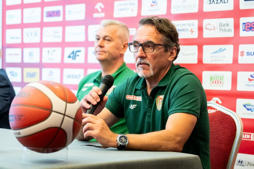 asytent trenera Jacek Winnicki