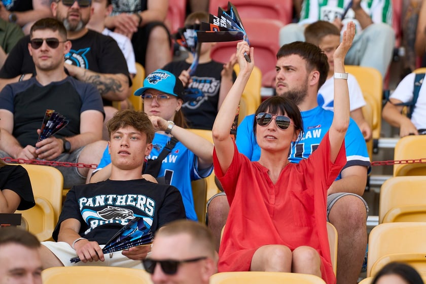 Kibice na meczu Panthers Wrocław z Centurions Cologne