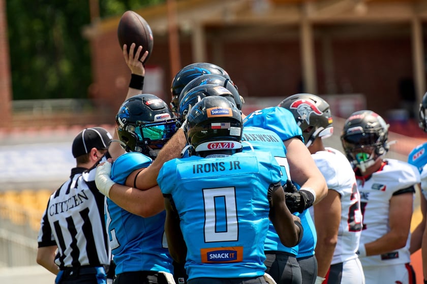 Kibice na meczu Panthers Wrocław z Centurions Cologne