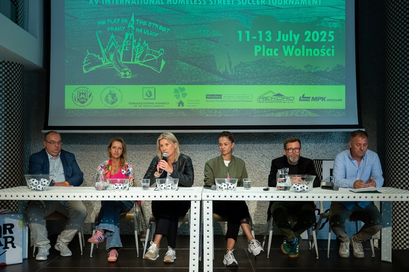 Losowanie XV Międzynarodowego Turniej w Piłce Ulicznej Wrocław Cup, 9 lipca 2025 w Barbarze