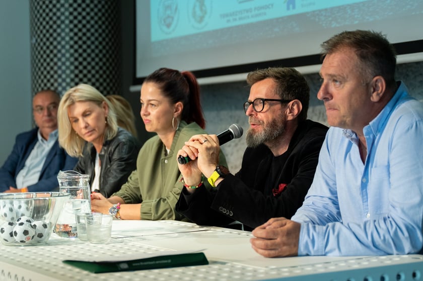 Losowanie XV Międzynarodowego Turniej w Piłce Ulicznej Wrocław Cup, 9 lipca 2025 w Barbarze