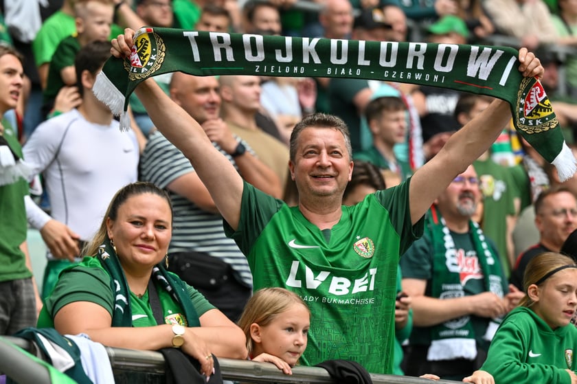 Mecz Śląsk Wrocław - Ruch Chorz&oacute;w 3 sierpnia na Tarczyński Arenie. Zdjęcia kibic&oacute;w