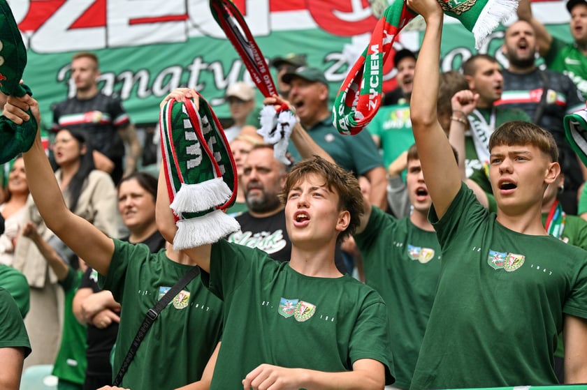 Mecz Śląsk Wrocław - Ruch Chorz&oacute;w 3 sierpnia na Tarczyński Arenie. Zdjęcia kibic&oacute;w