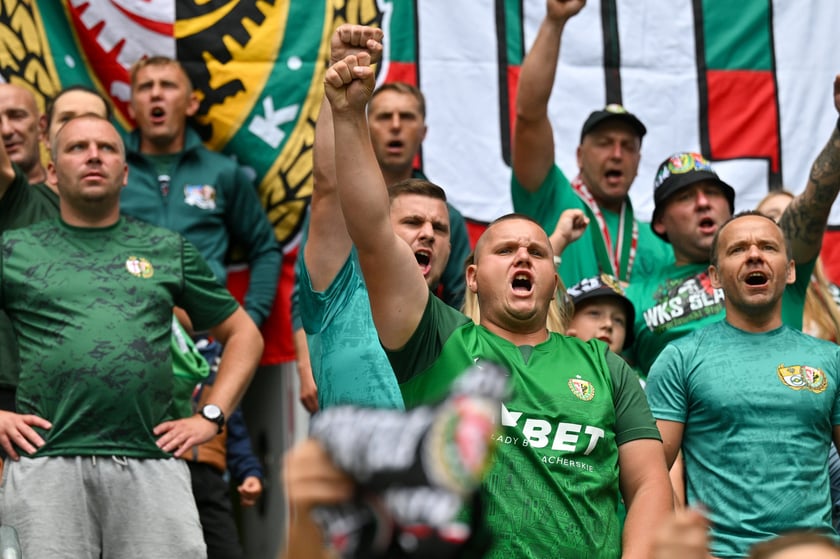 Mecz Śląsk Wrocław - Ruch Chorz&oacute;w 3 sierpnia na Tarczyński Arenie. Zdjęcia kibic&oacute;w