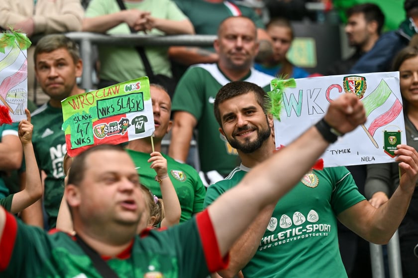 Mecz Śląsk Wrocław - Ruch Chorz&oacute;w 3 sierpnia na Tarczyński Arenie. Zdjęcia kibic&oacute;w