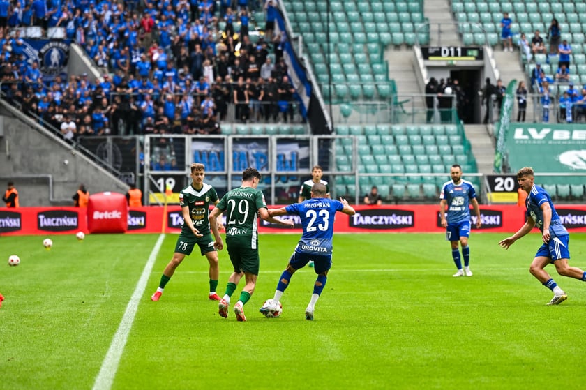 Mecz Śląsk Wrocław - Ruch Chorz&oacute;w 3 sierpnia na Tarczyński Arenie. Zdjęcia kibic&oacute;w