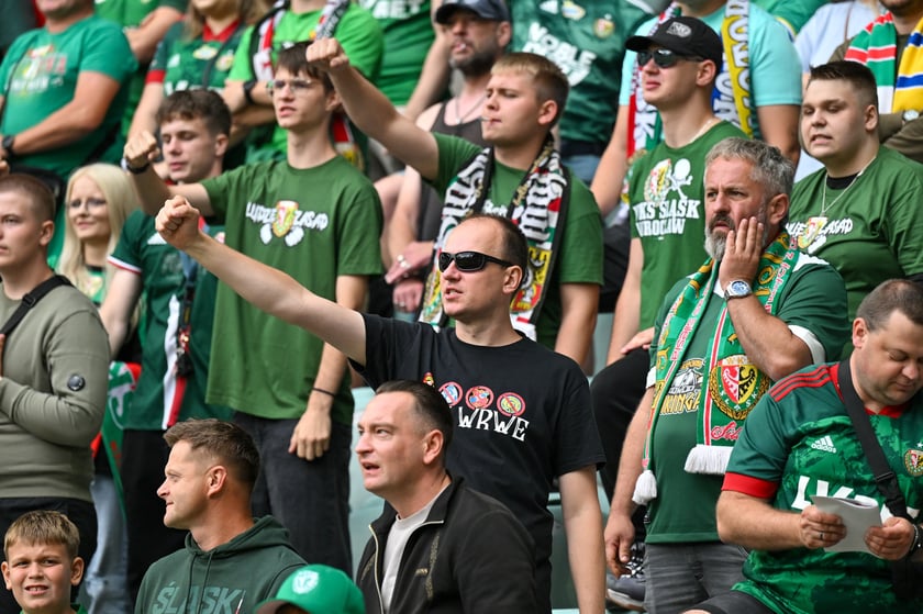 Mecz Śląsk Wrocław - Ruch Chorz&oacute;w 3 sierpnia na Tarczyński Arenie. Zdjęcia kibic&oacute;w