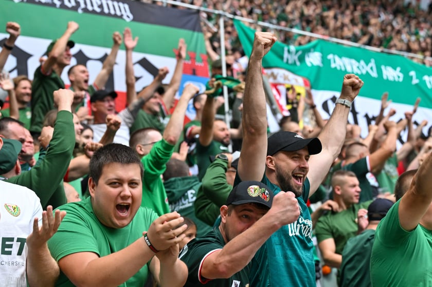 Mecz Śląsk Wrocław - Ruch Chorz&oacute;w 3 sierpnia na Tarczyński Arenie. Zdjęcia kibic&oacute;w