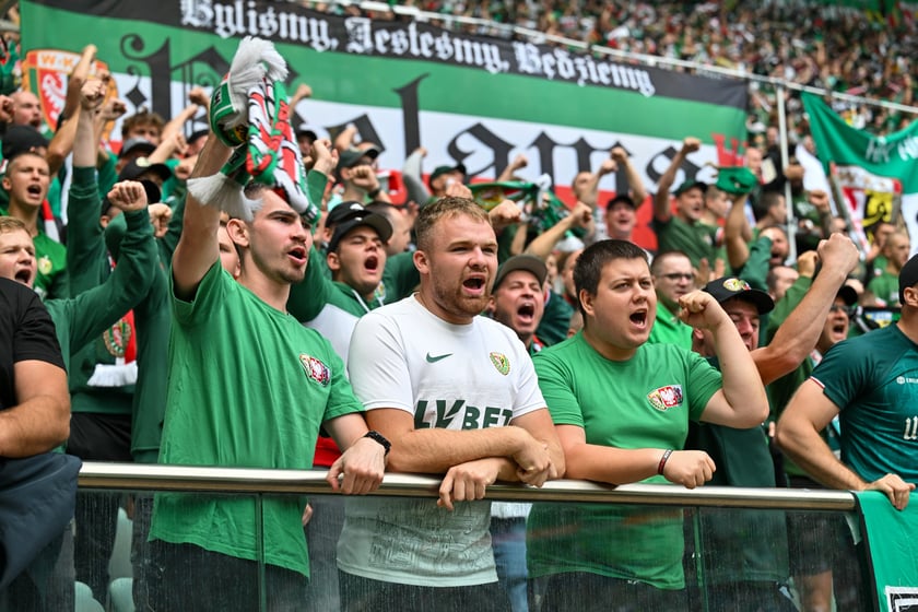 Mecz Śląsk Wrocław - Ruch Chorz&oacute;w 3 sierpnia na Tarczyński Arenie. Zdjęcia kibic&oacute;w