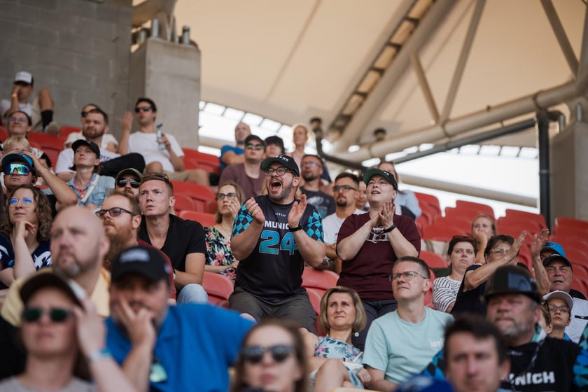 Mecz Panthers Wrocław - Munich Ravens na Stadionie Olimpijskim. Zdjęcia z meczu oraz kibiców, 16 sierpnia 2025 r.