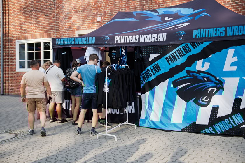 Mecz Panthers Wrocław - Munich Ravens na Stadionie Olimpijskim. Zdjęcia z meczu oraz kibiców, 16 sierpnia 2025 r.