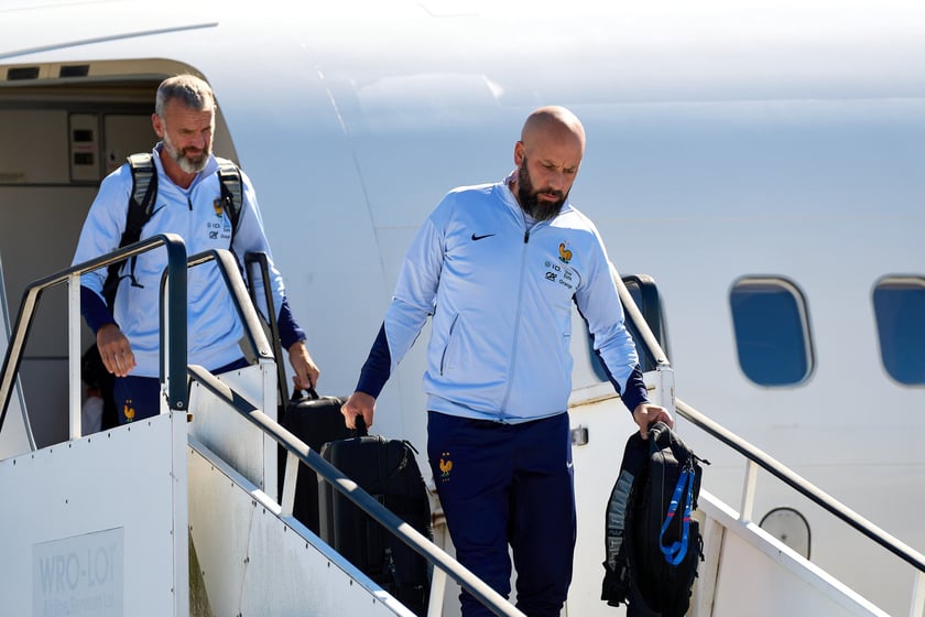 Drużyna narodowa Francji wylądowała we Wrocławiu (4 września 2025)