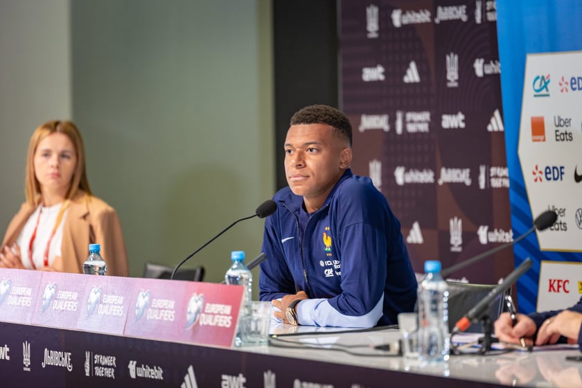 4 września 2025 r. konferencje prasowe i treningi piłkarzy Francji na Tarczyński Arenie we Wrocławiu