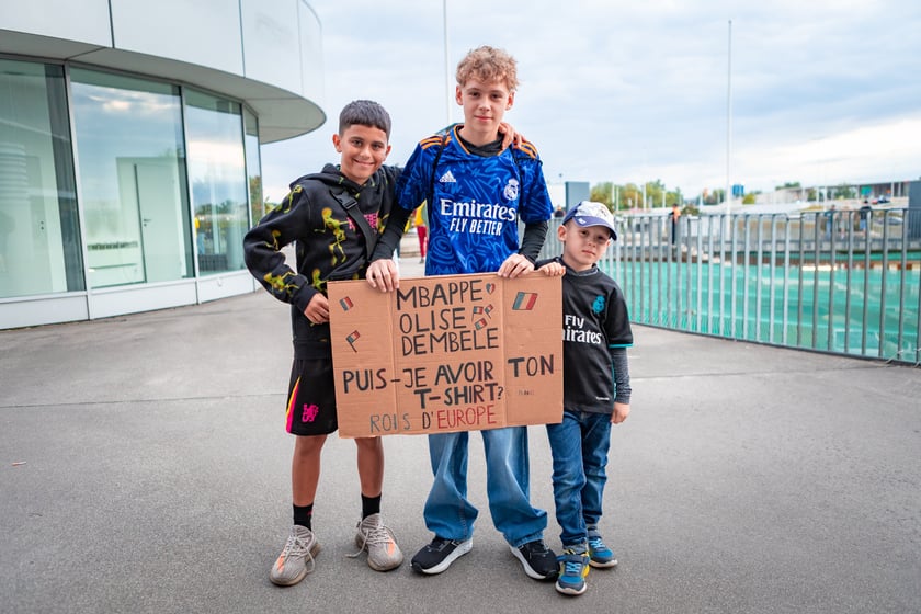 Kibice w drodze na mecz Ukrainy z Francją na Tarczyński Arenie, 5 września 2025