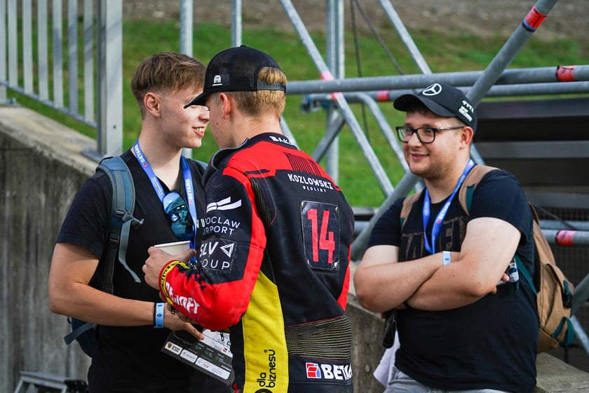 Betard Sparta Wrocław 61:29 GKM Sparta. Galeria zdjęć kibic&oacute;w - 21 września