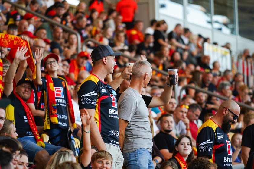 Betard Sparta Wrocław 61:29 GKM Sparta. Galeria zdjęć kibic&oacute;w - 21 września
