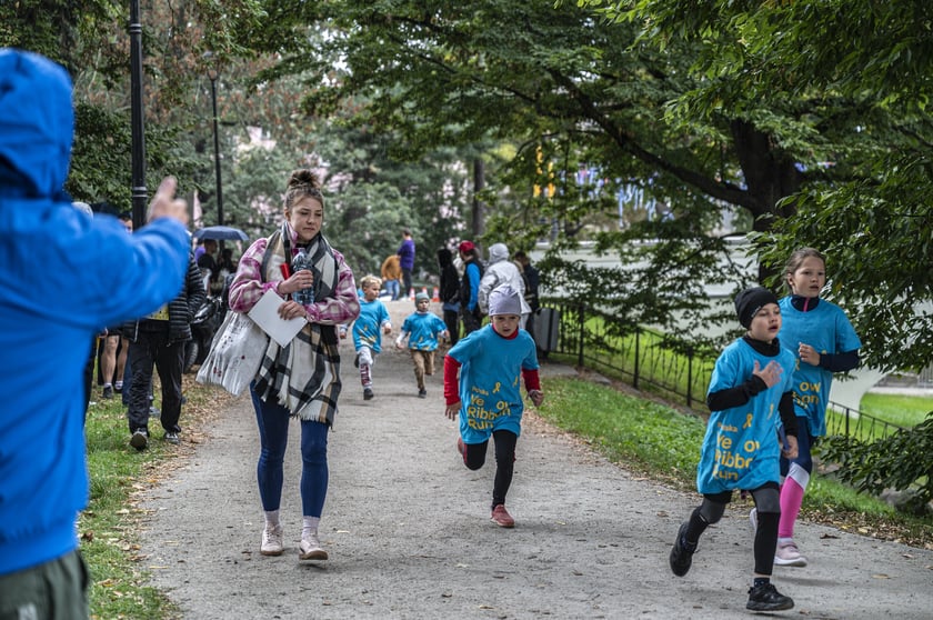 Yellow Ribbon Run 2025 - pierwszy w Polsce bieg spod znaku "ż&oacute;łtej wstążki" odbył się we Wrocławiu 30 września