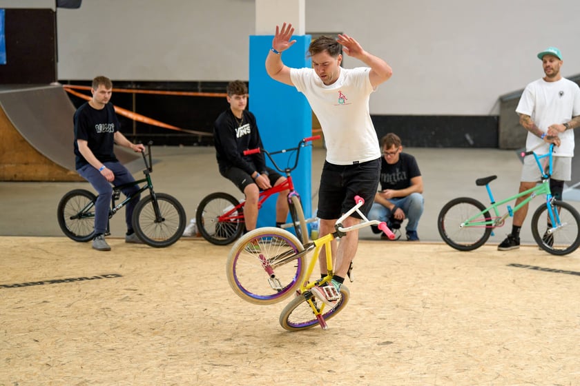 Zawodnicy z Polski i Europy podczas eliminacji BMX Freestyle Contest 2025