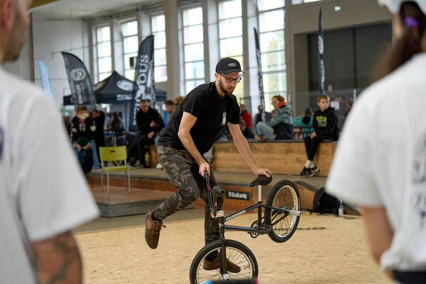 Zawodnicy z Polski i Europy podczas eliminacji BMX Freestyle Contest 2025