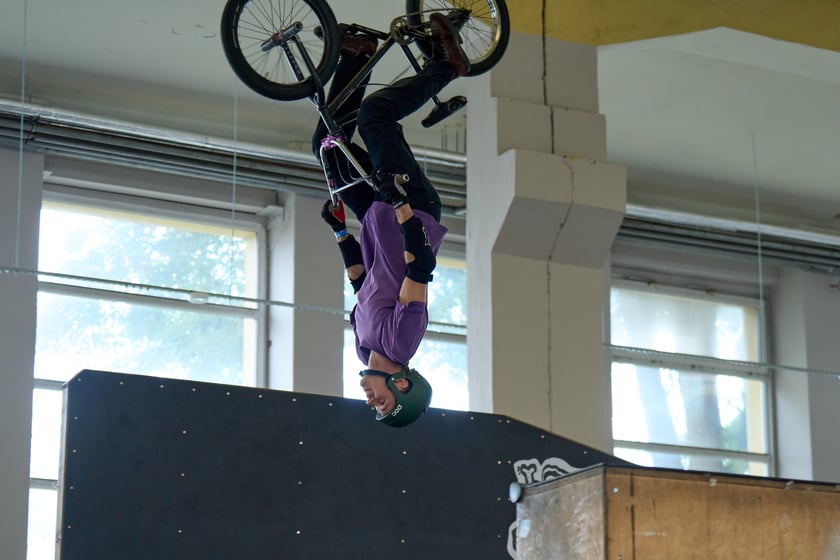 Zawodnicy z Polski i Europy podczas eliminacji BMX Freestyle Contest 2025