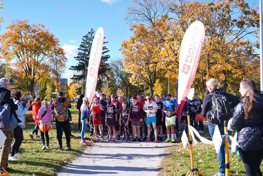 Halloweenowy bieg Radia Wrocław. Park Skowroni, 26.10.2025