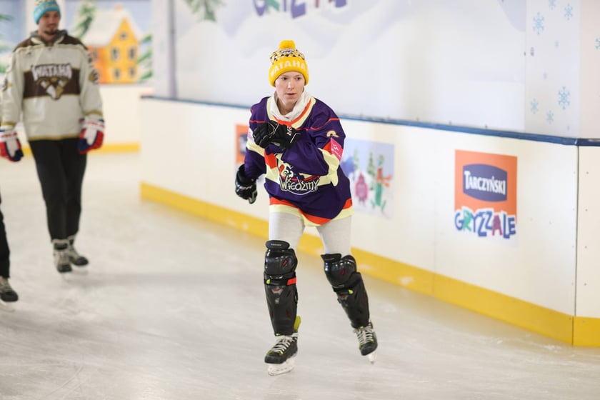 Sobotę 22 listopada 2025 r. ruszyło lodowisko na Tarczyński Arenie