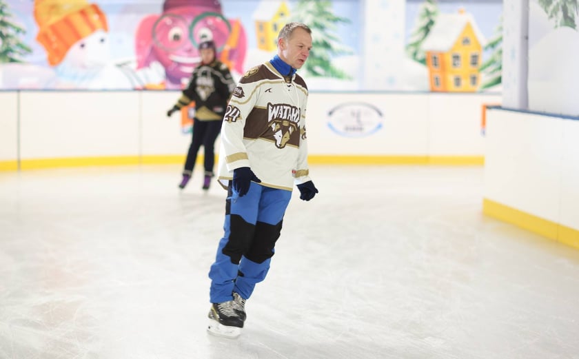 Sobotę 22 listopada 2025 r. ruszyło lodowisko na Tarczyński Arenie