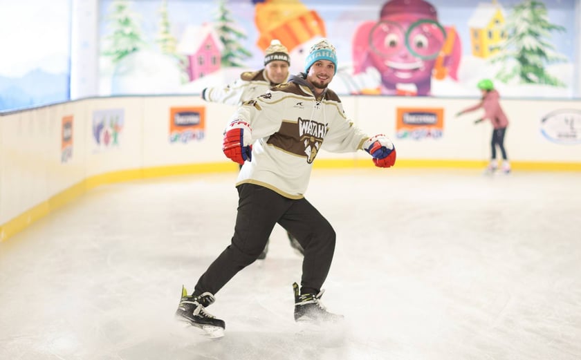 Sobotę 22 listopada 2025 r. ruszyło lodowisko na Tarczyński Arenie