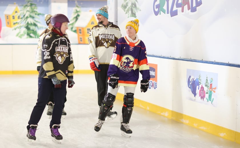 Sobotę 22 listopada 2025 r. ruszyło lodowisko na Tarczyński Arenie