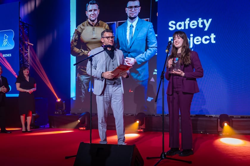 Gala 30 Kreatywnych Wrocław 2026. Laureaci na scenie - Safety Project