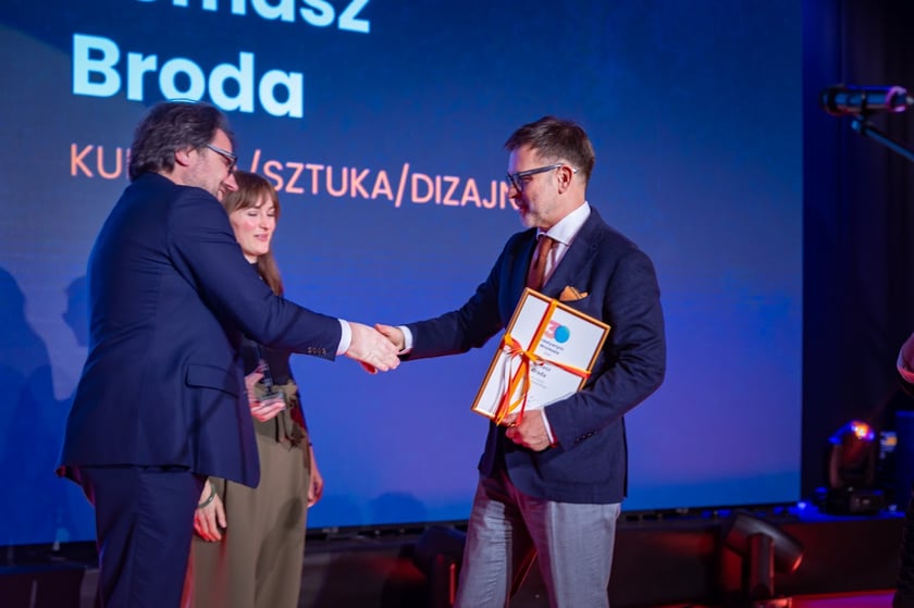 Gala 30 Kreatywnych Wrocław 2026. Laureaci na scenie - Tomasz Broda