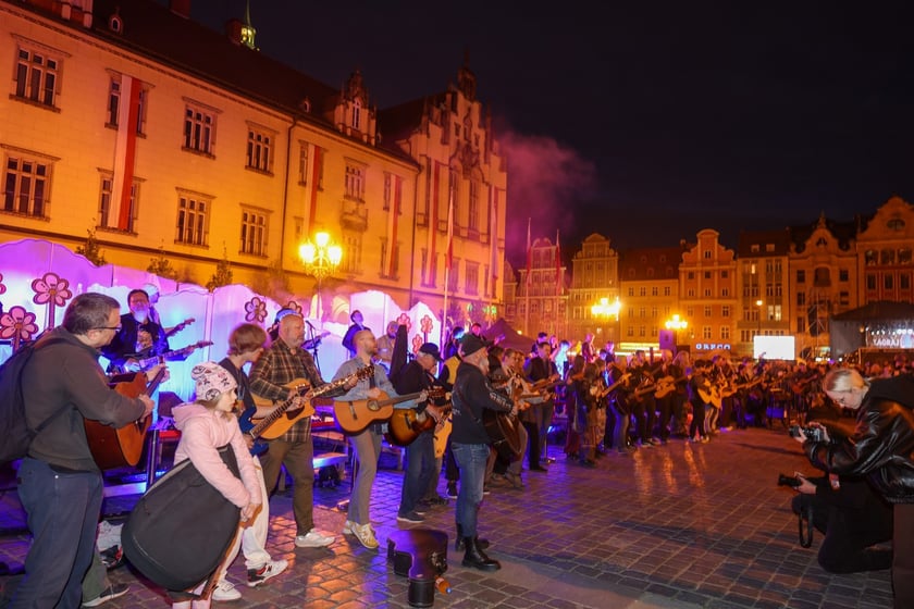 Flash Mob na wrocławskim Rynku - 30.04.2026 r.