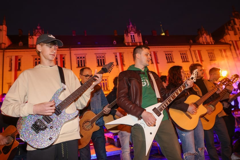 Flash Mob na wrocławskim Rynku - 30.04.2026 r.