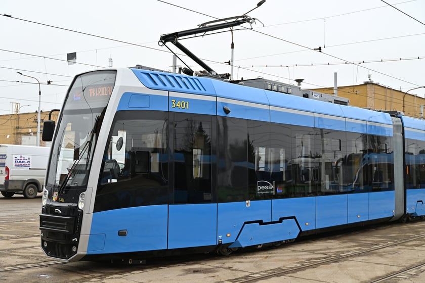 1. wrocławska Pesa 146N na zajezdni Borek