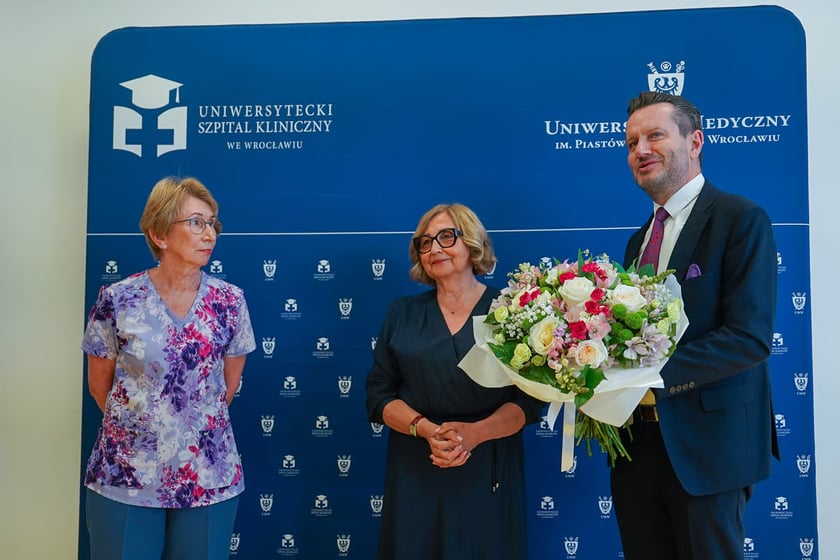 Uroczystość wręczenia medalu Merito di Wratislavia - Zasłużony dla Wrocławia, for. Bernardzie Kazanowskiej. Przylądek Nadziei, 10.06.2026