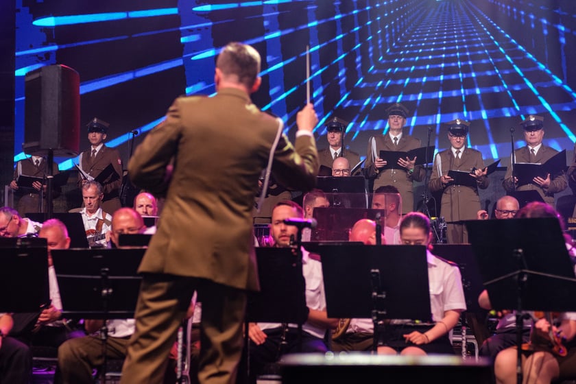 Koncert Armia Gwiazd na Rynku we Wrocławiu
