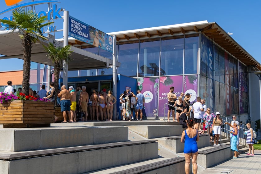 Aquapark Wrocław przy ul. Borowskiej, ewakuacja osób, 27 czerwca 2026 r.
