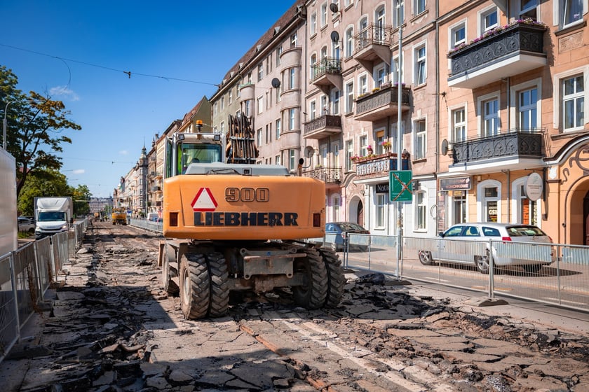 Remont torowiska na ulicy Trzebnickiej