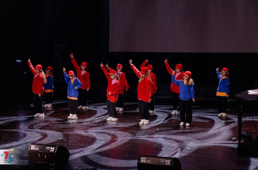 Koncert Jubileuszowy 75-lecia Młodzieżowego Domu Kultury im. Mikołaja Kopernika