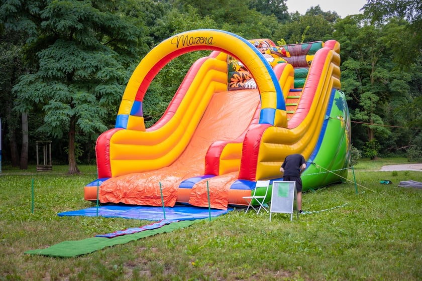 Piknik "Wakacje z Wroclaw.pl" pod wzgórzem Gajowym