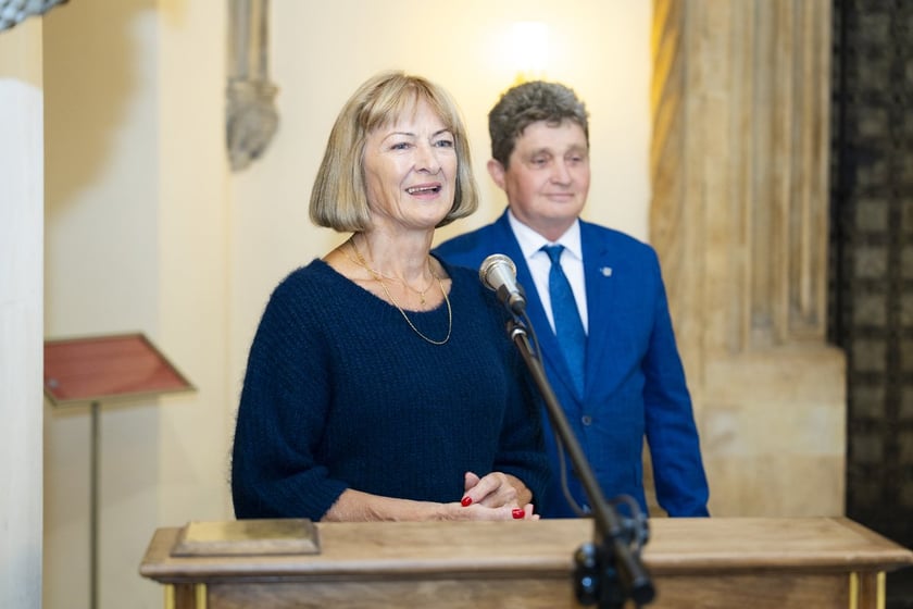 Uroczystość wręczenia aktów na stopień nauczyciela mianowanego we Wrocławiu, 26 sierpnia 2026 z udziałem prezydenta Wrocławia, Jacka Sutryka