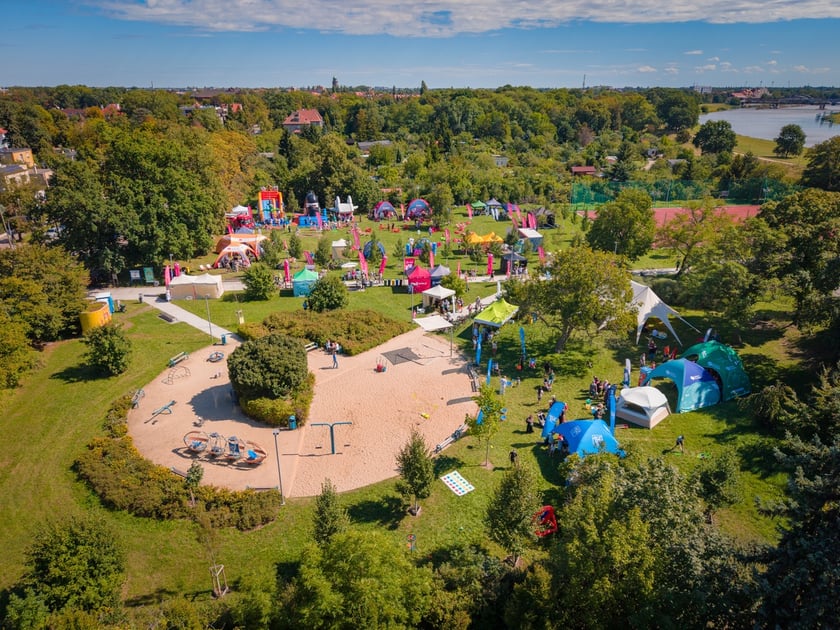 Piknik "Wakacje z Wroclaw.pl" na Polanie Karłowickiej