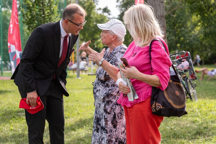 Piknik "Wakacje z Wroclaw.pl" na Polanie Karłowickiej