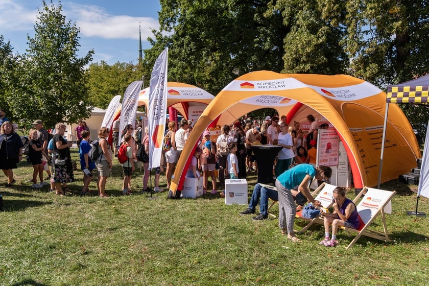Piknik "Wakacje z Wroclaw.pl" na Polanie Karłowickiej