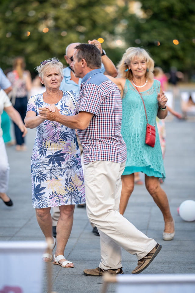 Pl. Wolności stał się wielkim tanecznym parkietem we Wrocławiu, 25.06.2022 r.