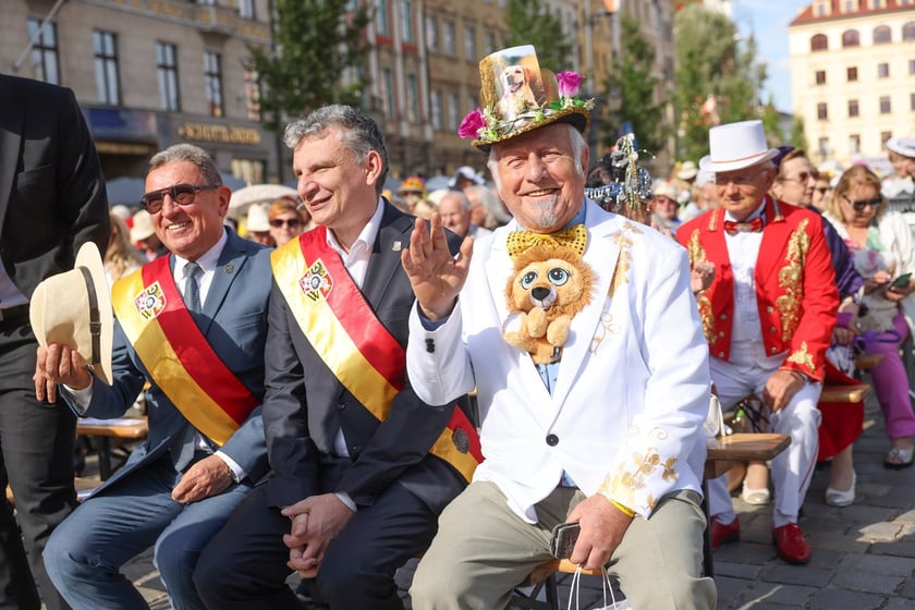 Marsz Kapeluszy - Dni Seniora 2026 we Wrocławiu