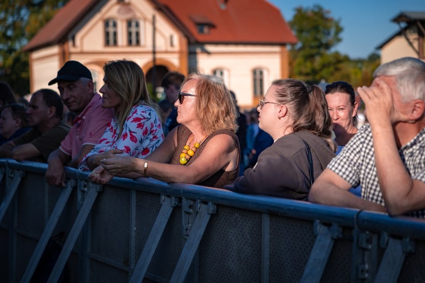 Koncert zespołu Enej podczas Wrocławskich Dożynek MIejsko-Uniwersyteckich w Pawłowicach