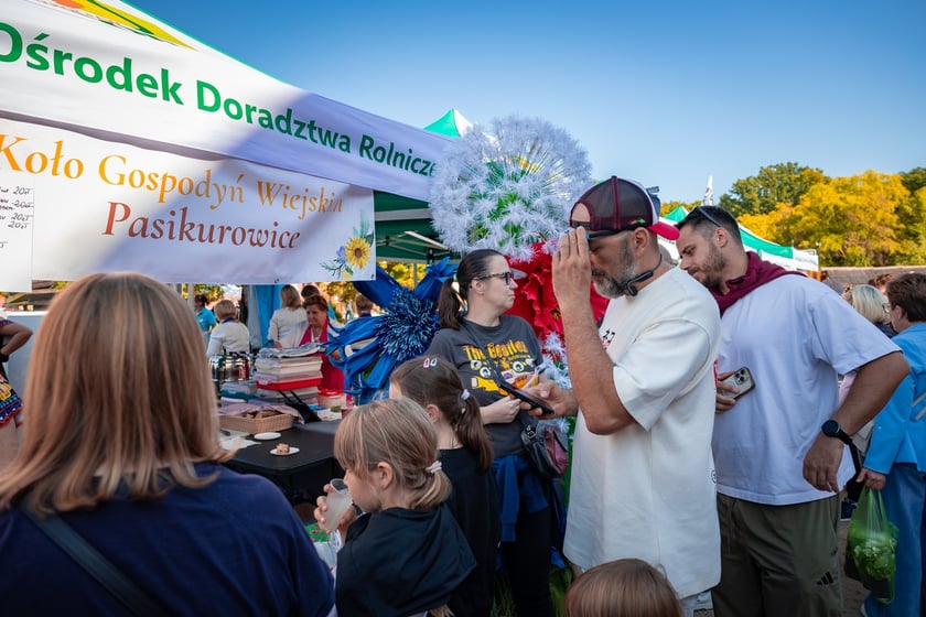 Koncert zespołu Enej podczas Wrocławskich Dożynek MIejsko-Uniwersyteckich w Pawłowicach
